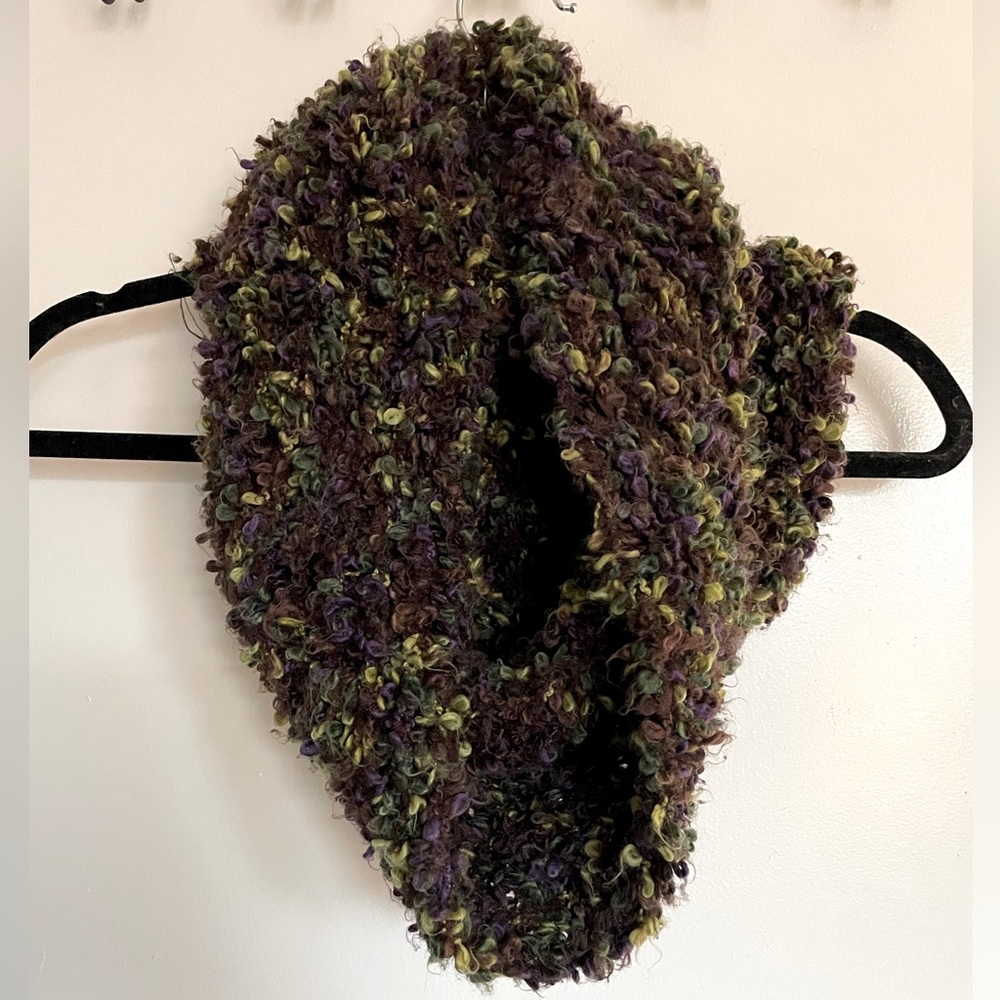 Knit infinity scarf